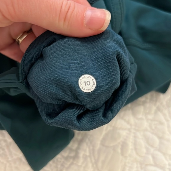 Lululemon Align High-Rise Mini Flare Pant 32" Size 10 EUC $118 - Picture 5 of 11